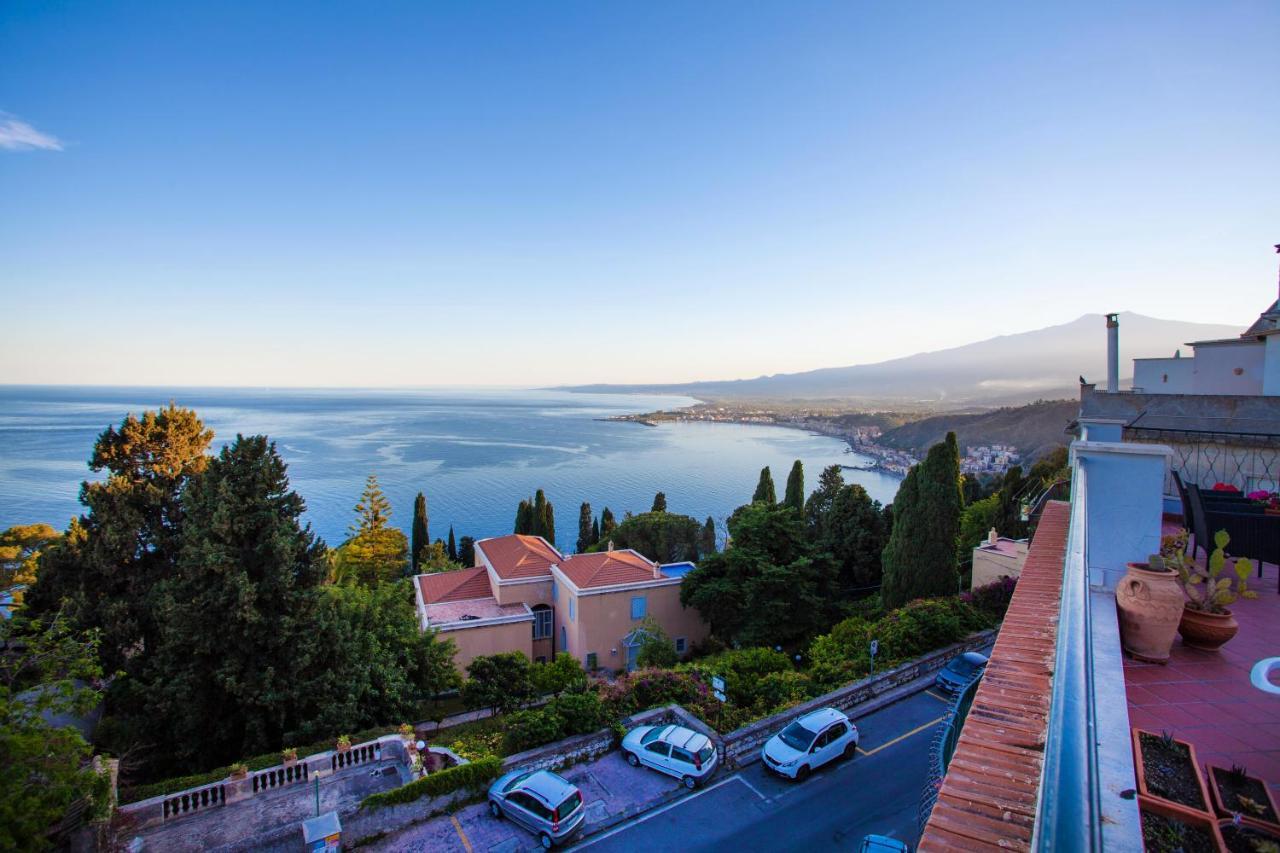 Belvedere House تاورمينا المظهر الخارجي الصورة