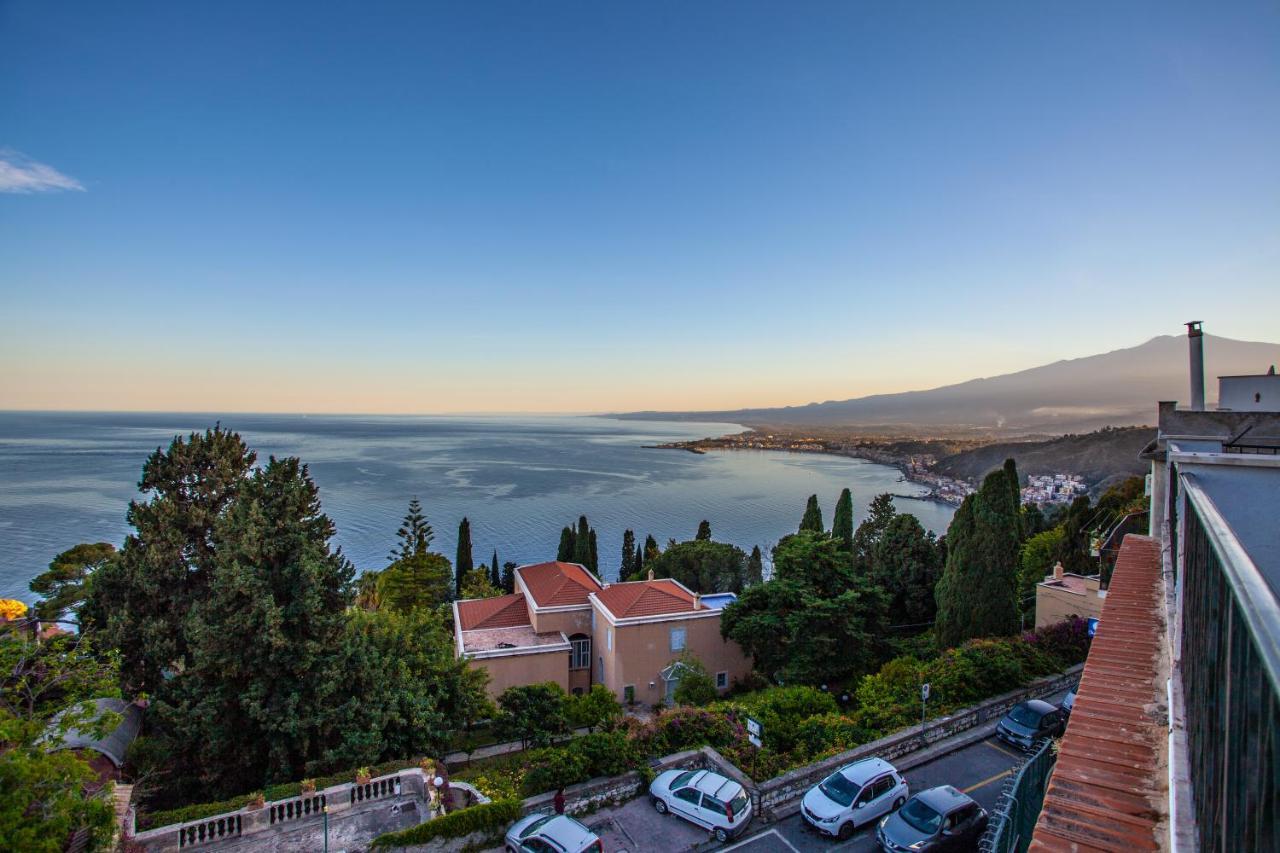 Belvedere House تاورمينا المظهر الخارجي الصورة