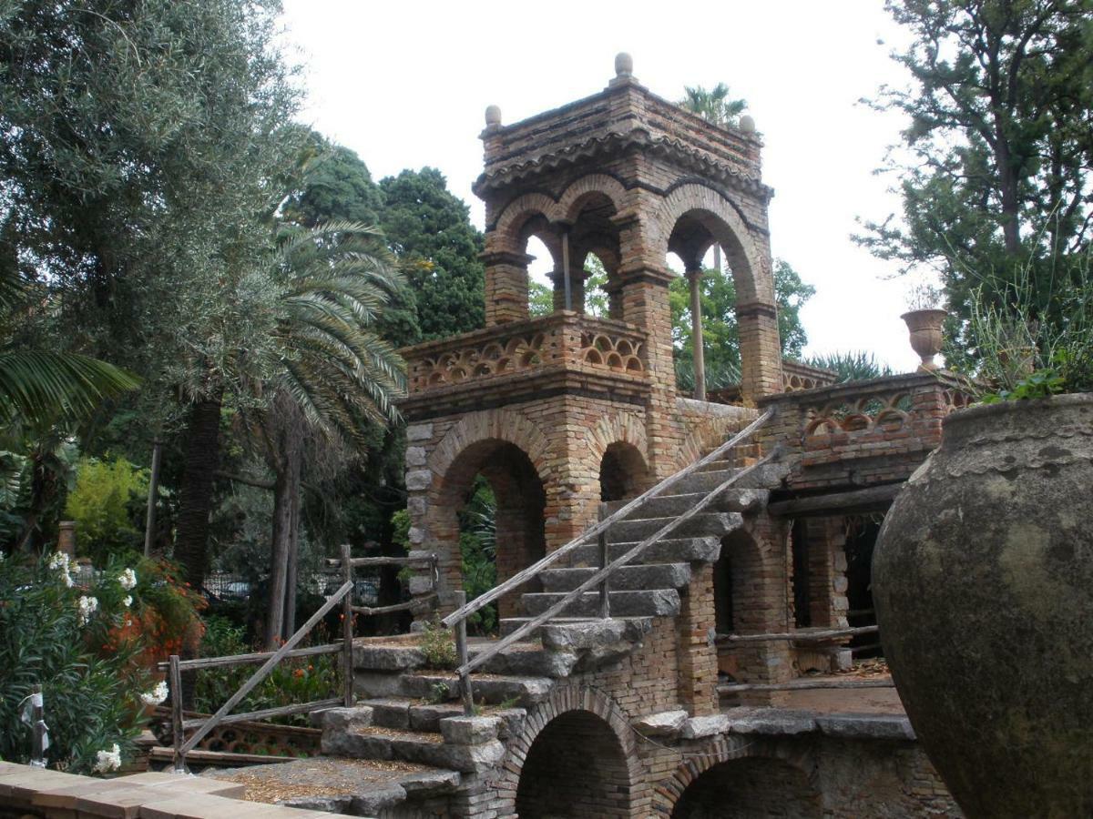 Belvedere House تاورمينا المظهر الخارجي الصورة